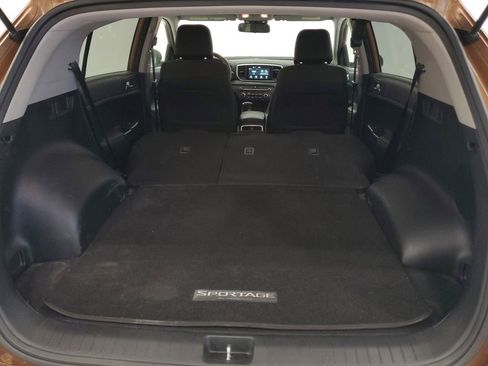 Used 2021 Kia Sportage LX image 25