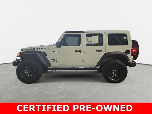 Used 2022 Jeep Wrangler Unlimited Sport image 8
