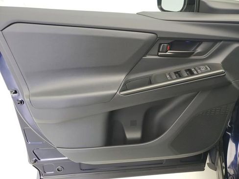 Used 2026 Toyota bZ FWD image 20