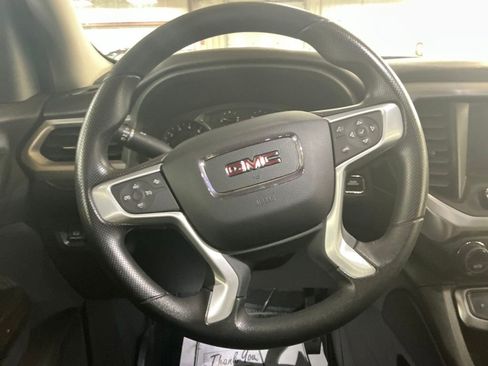 Certified 2023 GMC Acadia SLE w/ Driver Convenience Package image 15