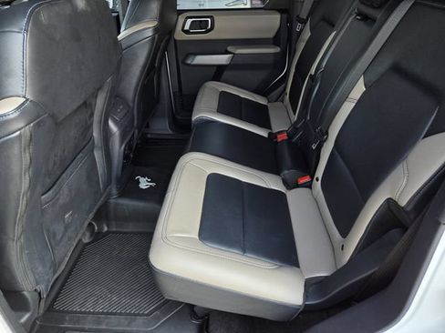 Used 2022 Ford Bronco Wildtrak AWD/4WD image 33