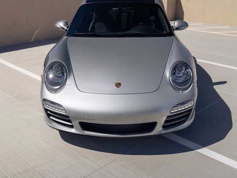 Used 2010 Porsche 911 Targa 4S image 23