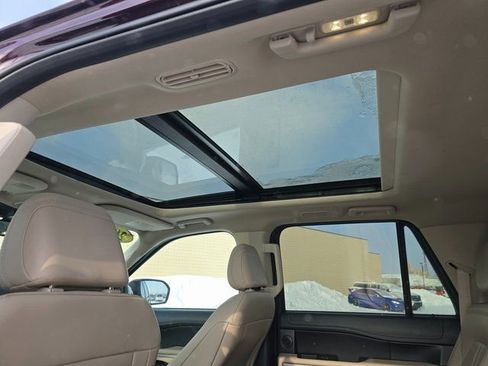 Used 2024 Ford Expedition Max Limited image 13