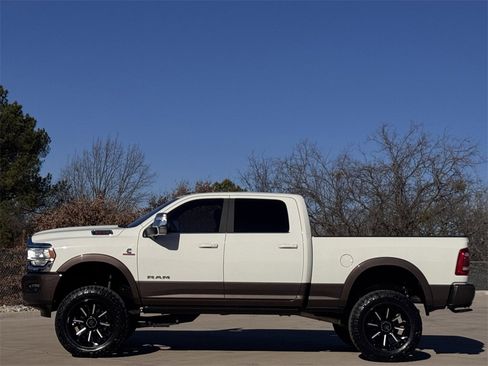 Used 2023 RAM 2500 Limited image 3
