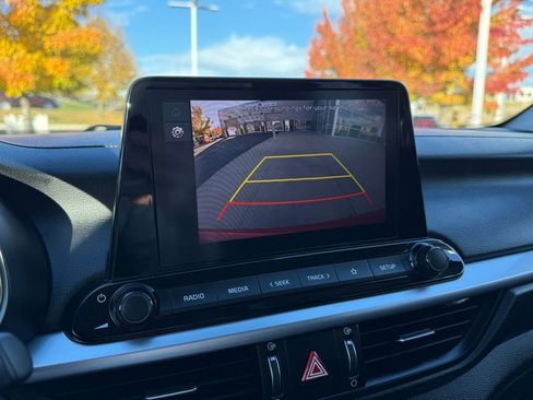 Used 2024 Kia Forte LXS image 21