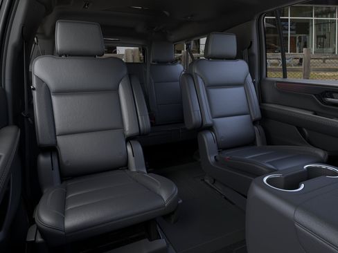 New 2026 GMC Yukon XL Denali w/ Denali Reserve Package AWD/4WD image 17