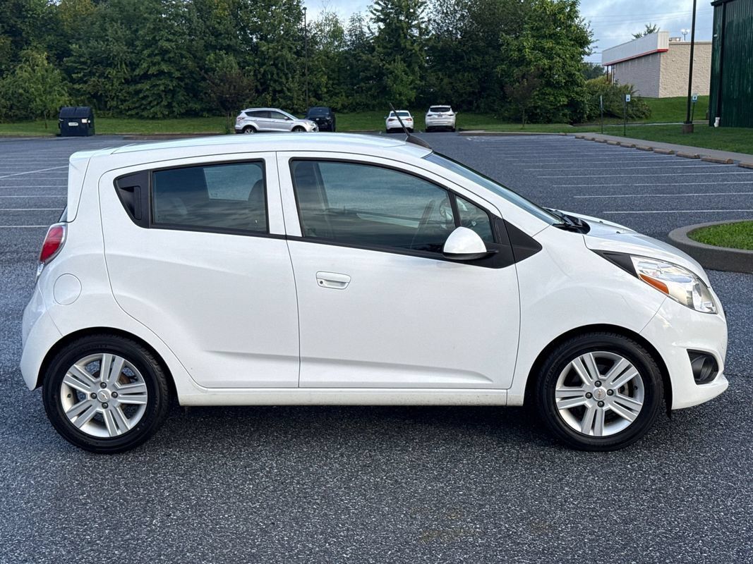 Used 2015 Chevrolet Spark LT FWD image 9