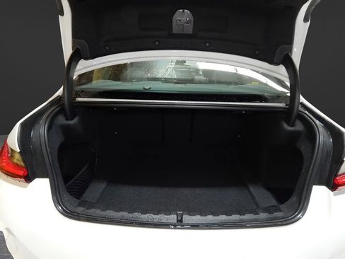 Used 2025 BMW 330i xDrive Sedan AWD/4WD image 6