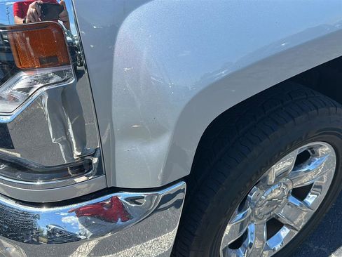 Used 2016 Chevrolet Silverado 1500 LTZ w/ Sport Package AWD/4WD image 4