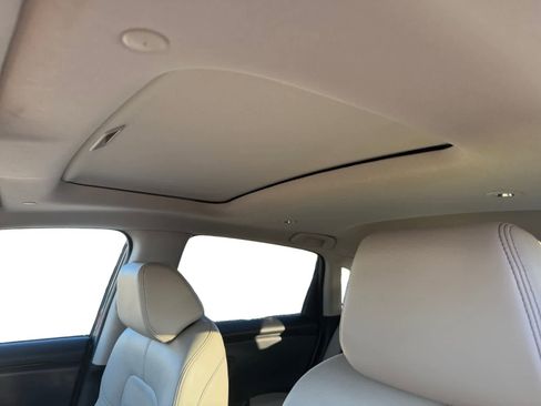 Used 2023 Honda HR-V EX-L image 12