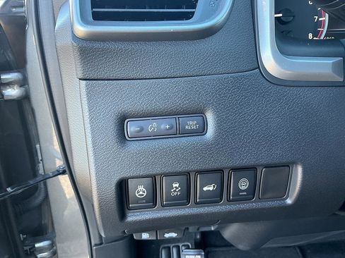 Used 2024 Nissan Murano SL image 13