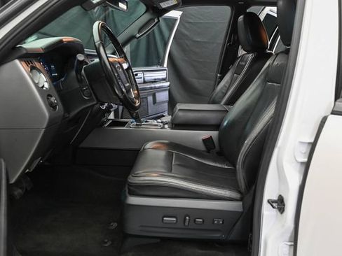 Used 2017 Ford Expedition Max Platinum AWD/4WD image 25