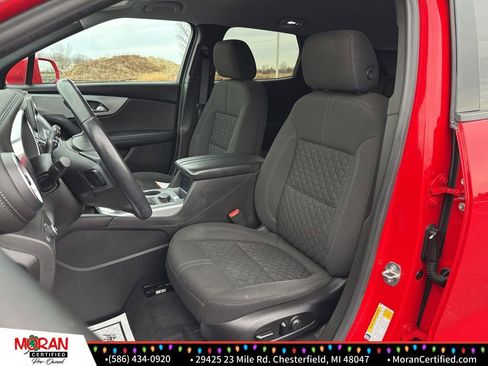 Used 2020 Chevrolet Blazer LT image 12