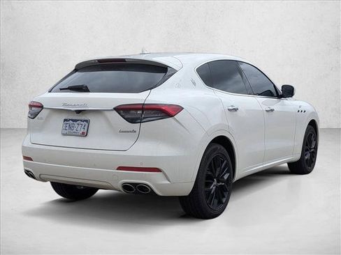 Used 2022 Maserati Levante GT AWD/4WD image 5