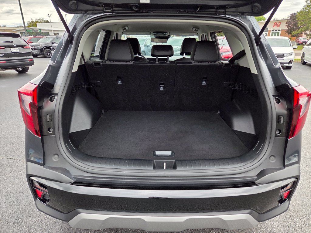 Used 2024 Kia Seltos S AWD/4WD image 9