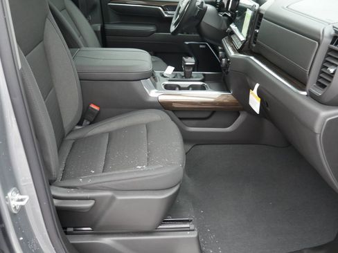 New 2026 Chevrolet Silverado 1500 LT Trail Boss w/ Convenience Package II image 23