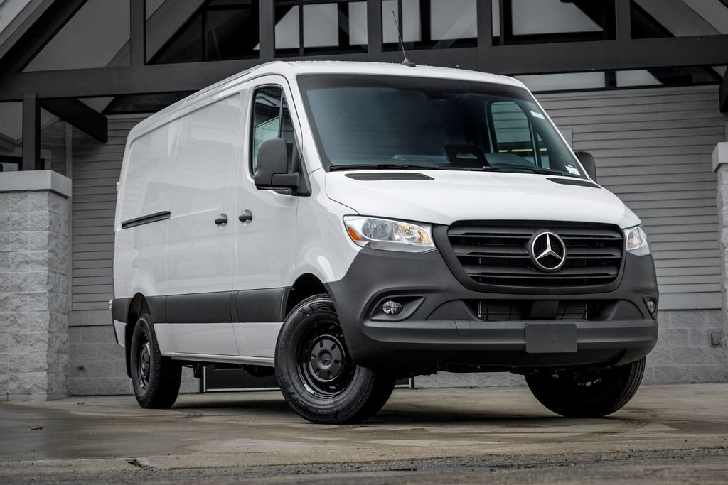 Used 2026 Mercedes-Benz Sprinter 2500 image 1