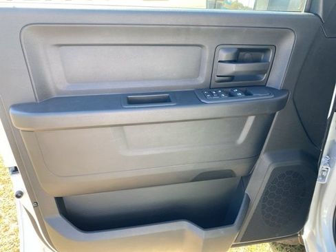 New 2026 RAM 3500 Tradesman AWD/4WD image 10