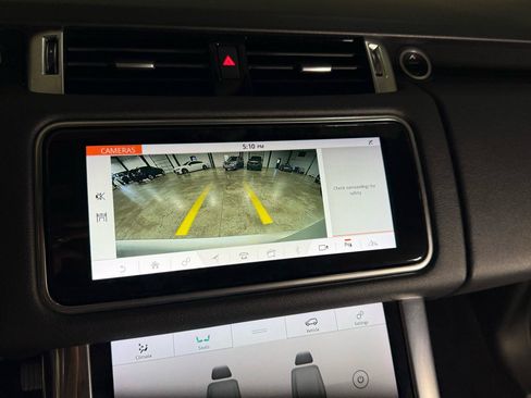 Used 2019 Land Rover Range Rover Sport HSE AWD/4WD image 17