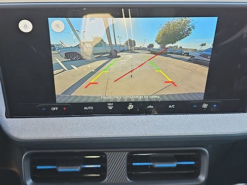 New 2025 Ford Maverick XLT image 22