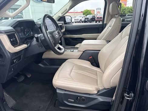 Used 2024 Ford Expedition Max Limited AWD/4WD image 25