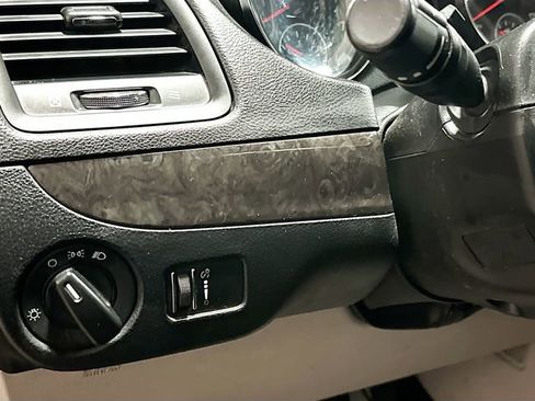 Used 2017 Dodge Grand Caravan SE w/ Power Window Group image 11