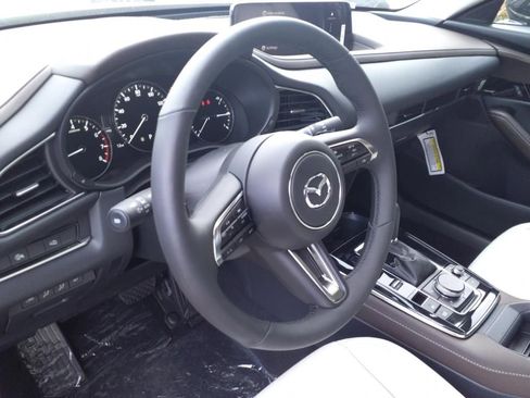 New 2025 MAZDA CX-30 2.5 Turbo w/ Premium Package image 11