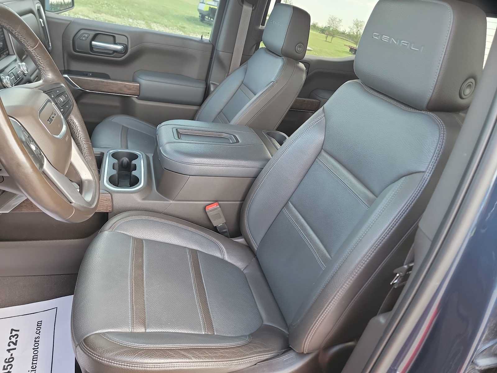 Used 2020 GMC Sierra 1500 Denali w/ Technology Package AWD/4WD image 11