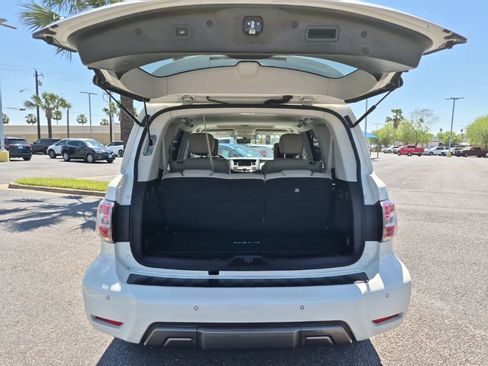 Used 2019 Nissan Armada Platinum w/ Captain's Chairs Package image 16