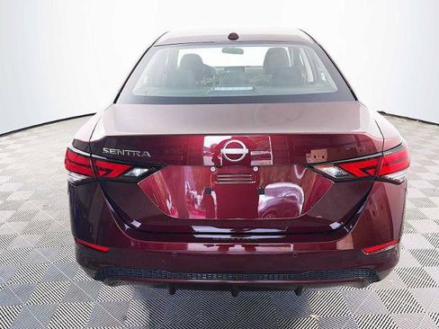 Certified 2025 Nissan Sentra SV FWD image 5