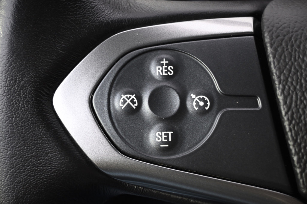 Used 2019 Chevrolet Silverado 1500 LT w/ All Star Edition AWD/4WD image 33