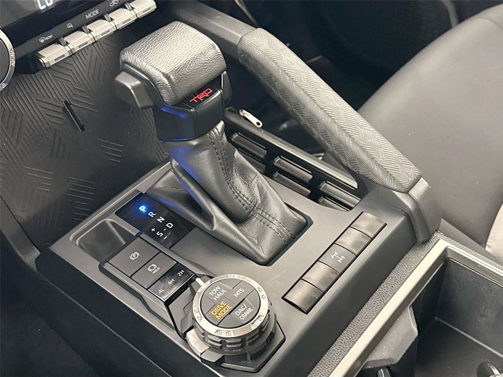 Used 2024 Toyota Tacoma TRD Off-Road AWD/4WD image 25