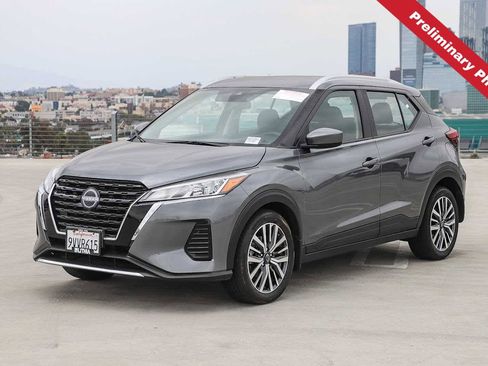Used 2024 Nissan Kicks SV FWD image 1
