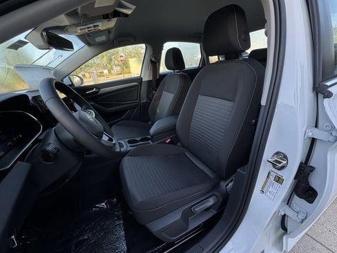 New 2025 Volkswagen Jetta S image 17