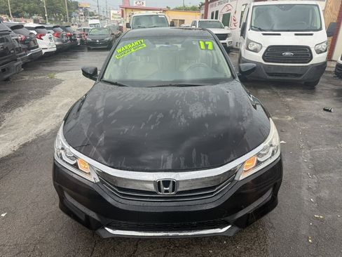 Used 2017 Honda Accord LX image 2