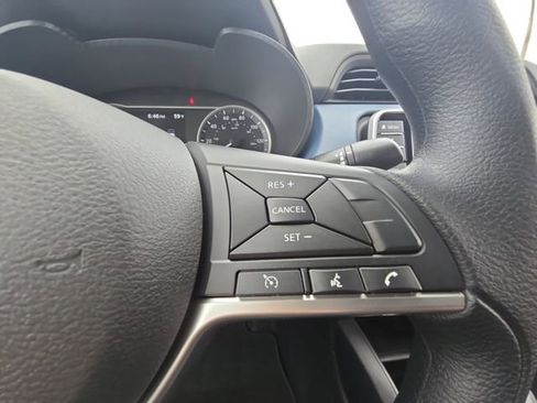 New 2025 Nissan Versa SV image 11