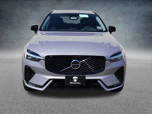 New 2026 Volvo XC60 B5 Plus w/ Climate Package image 2