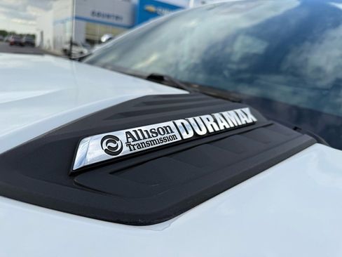 Used 2024 Chevrolet Silverado 2500 High Country w/ High Country Premium Package image 13