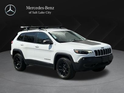 Used 2021 Jeep Cherokee Trailhawk w/ Technology Group