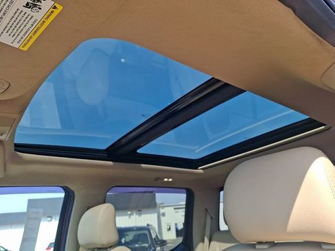 Used 2016 Ford F150 Lariat w/ Equipment Group 502A Luxury image 13