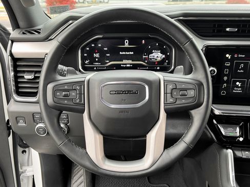 Used 2025 GMC Sierra 1500 Denali image 23