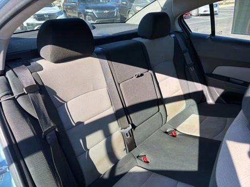 Used 2012 Chevrolet Cruze LS w/ Connectivity Package image 24