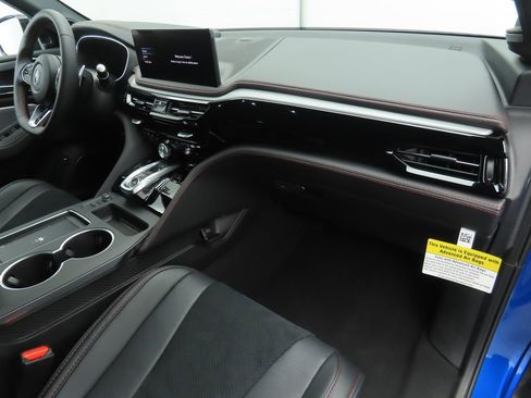 Used 2026 Acura MDX A-Spec image 17