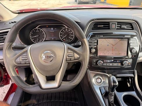 Used 2019 Nissan Maxima Platinum w/ Sport Mat Group FWD image 24