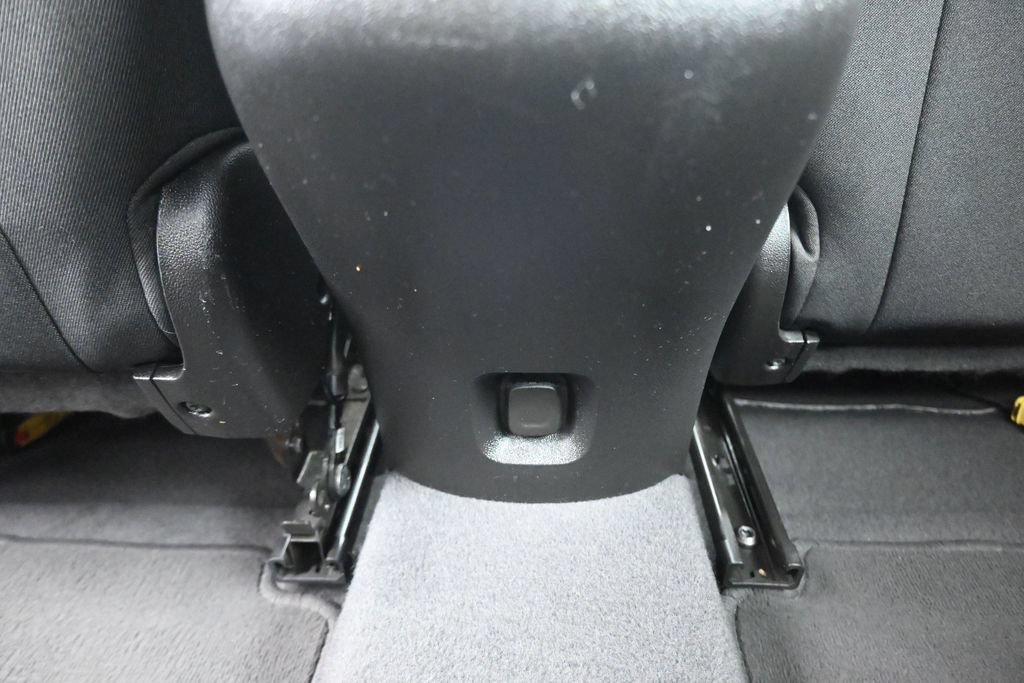 Used 2020 Chevrolet Malibu LS FWD image 30