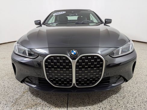 Used 2025 BMW 430i 430i Convertible image 2