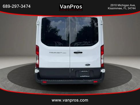 Used 2017 Ford Transit 250 130 Medium Roof RWD image 4