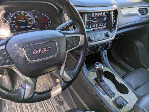 Used 2017 GMC Acadia Denali w/ Technology Package image 16