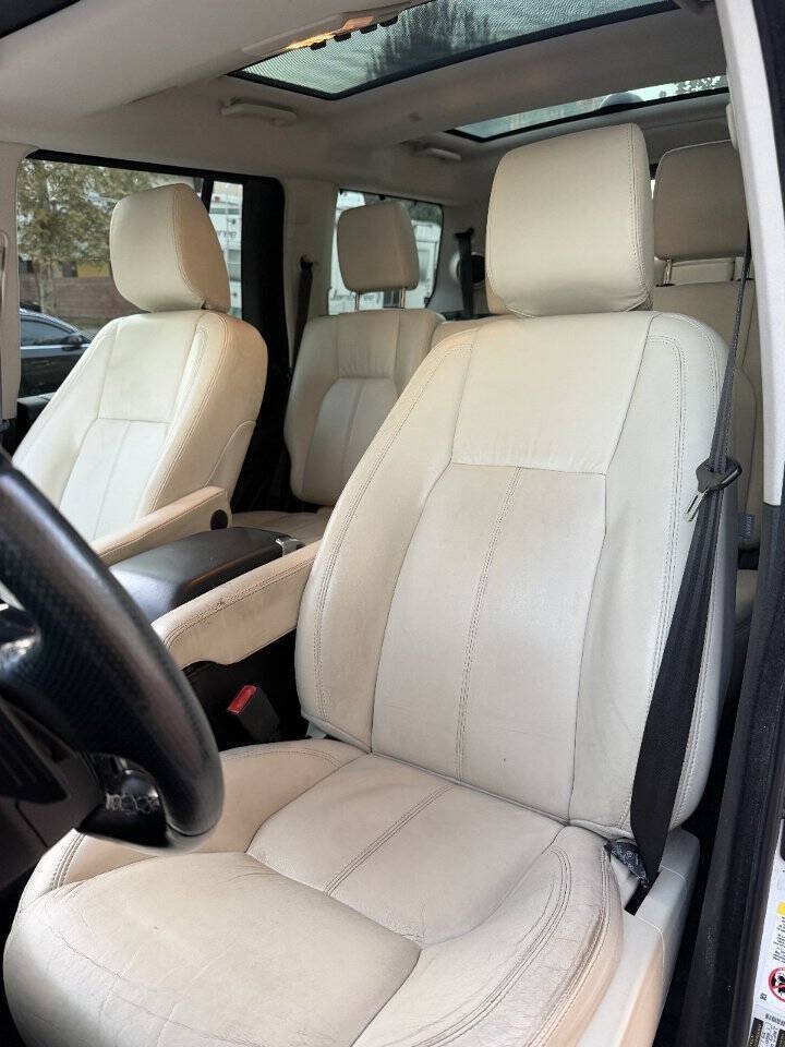 Used 2015 Land Rover LR4 HSE LUX AWD/4WD image 12