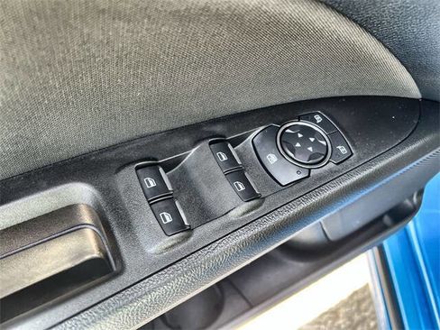 Used 2020 Ford Fusion SE image 22